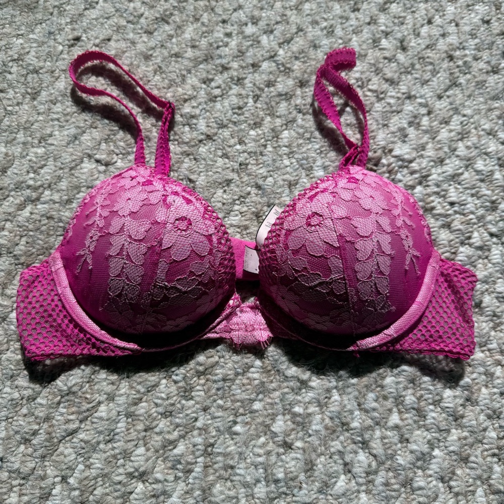 Victoria's Secret Pink Dream Angels Lace push up Bra